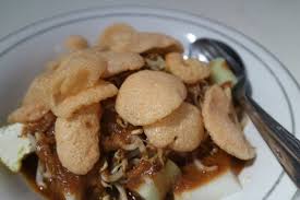 9 Tempat Makan Kupat Tahu Paling Enak Di Kota Bandung