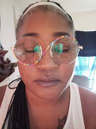 Hilary Round Multicolor Glasses