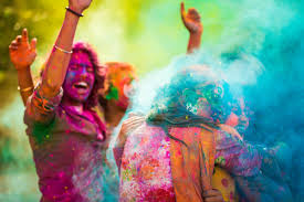 Holi, the festival of colors marks the commencement of spring season in india after the winter season. How And Where To Celebrate Holi In India Lonely Planet