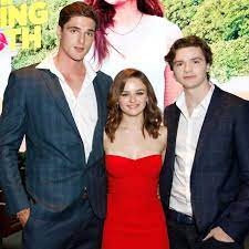 Jul 07, 2021 · the kissing booth 3 cast. The Kissing Booth 2 Joey King And Jacob Elordi Starrer Rom Com All Set To Release In July Pinkvilla