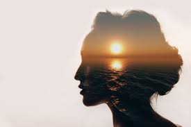 Resultado de imagem para rostro de mujer transparente