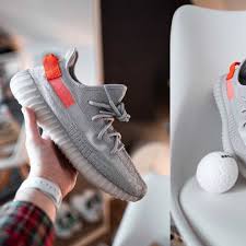 Adidas Yeezy Boost 350 V2 Tail Light Gray Orange Fx9017 Yeezy Adidas Yeezy Boost Adidas Yeezy