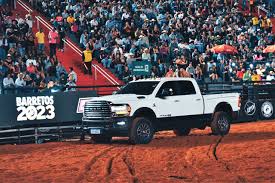 Ram renova compromisso com a Festa do Pe&atilde;o de Barretos; Confira a  programa&ccedil;&atilde;o do maior evento de rodeios no Brasil | CidadeMarketing