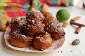 Beignets Carnaval Antillais Delicieusement Parfumes Sab N Pepper Recette En 2020 Recette Facile Recette Beignet Carnaval Beignet Carnaval