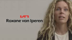 Roxane van iperen (1976) bracht haar tienerjaren door in het buitenland en deed vervolgens eindexamen in sint michielsgestel. Geenstijl Lol Klimaatmevrouw Doet Halsemaatje Met 4x4