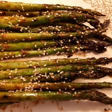 Grilled Asian Asparagus Hoisin Sauce And Sesame Seeds Make This A Great Twist From Boring Plain Asparagus Asian Asparagus Asian Asparagus Recipes Asparagus