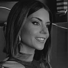 vicky sousa (@vickydevigo)