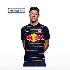 Official fc red bull salzburg shop: Offizielle Trikots Von Nike Offizieller Red Bull Online Shop