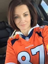 Alyssa Pickering's Instagram, Twitter & Facebook