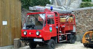 Les Pompiers De Brehat Fire Trucks Fire Engine Emergency Vehicles