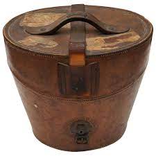 Antique Leather Hat Box 1stdibs Com Vintage Hat Boxes Antique Hats Hat Box