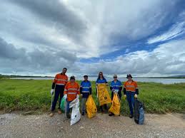 A whopping 2996 pieces of litter weighing 165kg was removed from our  neighbourhood after Port staff and customers joined together to participate  in our annual Clean Up Australia Day event this morning.