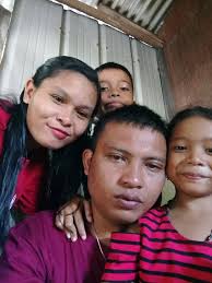 Recipe for chocolate pecan turtle clusters