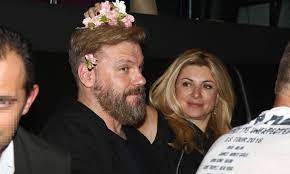 Ο γαμοσ των ονειρων σασ. Deite Poioi Einai Erxetai Stefani Gia Zeygari Ths Showbiz Nassos Blog