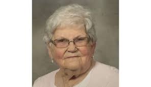 Betty Hatton's Instagram, Twitter & Facebook