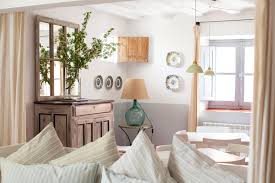 Per pranzare all'aperto, per prendere il sole, per leggere un buon libro sdraiati su un piccolo. Come Arredare In Stile Shabby Chic Lezione Di Stile Homify