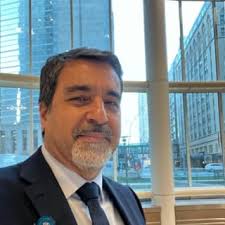 Dr. Ryan Giddings-Connolly, MD