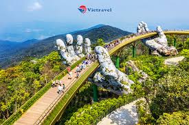 Vốn được xem là địa điểm du lịch đà nẵng nổi tiếng và là biểu tượng thành phố, ngũ hành sơn gồm 5 ngọn núi do tạo hóa ban cho. Du Lá»‹ch Ä'a Náºµng Du Lich Da Nang