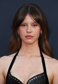 Brooke Watts (brookewatts15)