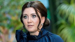 To nie tylko mroczne thrillery, ale również doskonałe powieści. Camilla Lackberg Om Hedda Care Kanner Sig Overkord Om Coronatester Dn Se