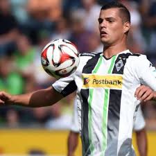 Der fußballspieler alex meier war in der saison 1974/1975 bei vfr mannheim unter vertrag und wird dort im sturm eingesetzt. Gladbach Ohne Xhaka Torjager Meier Fehlt Frankfurt Fussball