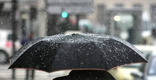 Vendee1 ce sont aussi des informations pratiques et culturelles comme les cartes postales anciennes de nos communes, les spécialités, les traditions, les. Meteo La Vendee Sous La Pluie Ce Weekend Le Journal Des Sables