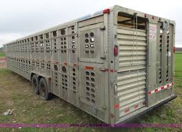 Long up to 40 ft. 2004 Wilson Super Star Livestock Trailer In Sleepy Eye Mn Item Al9185 Sold Purple Wave