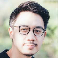 Sam Tse's Instagram, Twitter & Facebook