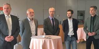 And while you could use your smartphone camera to. Apobank Ar Twitter Der Tagderchancen In Magdeburg Ist Gestartet Mit Dabei Aus Sachsen Anhalt Ingo Konig Filialleiter Apobank Dr Burkhard John Kv Dr Jochen Schmidt Kzv Prof Dr Thomas Frese