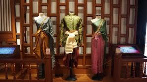 The entire wiki with photo and video galleries for each article. Traditional Thai Clothing Wikipedia