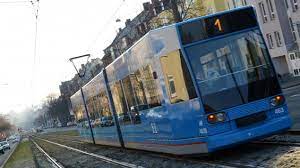 Die straßenbahn linie 6 (richtung: Strassenbahn In Kassel Mit Der Linie 1 Zum Weltkulturerbe Archiv