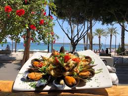 Bancnotelor de 5 lei pentru plată. Pizza Cafe Ibiza Town Menu Prices Restaurant Reviews Reservations Tripadvisor