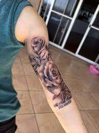 Grey Ink Feminine Roses Tattoo On Left Half Sleeve By Karlee Sabrina Sleeve Tattoos For Women Best Sleeve Tattoos Half Sleeve Tattoo
