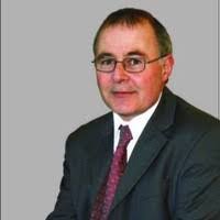 Raymond Tinker's Instagram, Twitter & Facebook