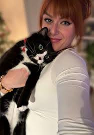 Tina Thain's Instagram, Twitter & Facebook