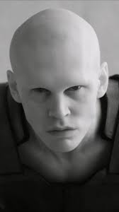 Sandra Nurmsalul sündis tütar