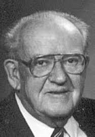 Bruce Ruhl's Instagram, Twitter & Facebook