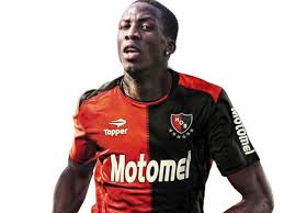 Boca and the story of luis advíncula, the reinforcement that riquelme wants. Luis Advincula Newell S Old Boys Oficializo El Fichaje Del Jugador Peruano Fotos Video Old Boys Newell S Fichajes