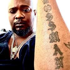 Fossil Men's Wade Leather Front Pocket Bifold Wallet, Black, One Size :  Amazon.com.au: Clothing, Shoes & Accessories