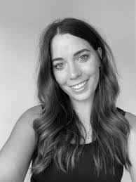 Amber Angell's Instagram, Twitter & Facebook