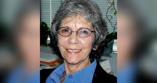 Starr Barker's Instagram, Twitter & Facebook