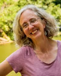 Darcy Whitten's Instagram, Twitter & Facebook