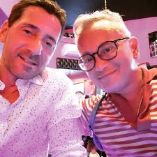 Happy birthday to my husband, Henry. Family in tow, including the cats.  Missing our oldest who called in to sing Happy Birthday from South  Carolina. ❤️