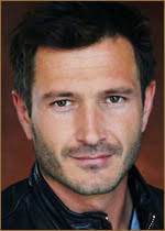 Grâce à son professionnalisme et son abnégation au travail, il a une sa notoriété s'étant véritablement implantée dans l'industrie cinématographique, alexandre varga a pu incarner trois différents rôles dans la série sous le soleil sur tf1. Aleksandr Varga Alexandre Varga Aktyor Filmografiya Evropejskie Aktyory Kino Teatr Ru