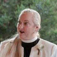 Molly Haws's Instagram, Twitter & Facebook