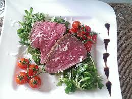 Rinderfilet Mit Niedrigtemperatur Garen Von Lars Am Herd Chefkoch Rinderfilet Rinderfilet Rezepte Rinderbraten Rezept