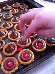 Clever Christmas Treat Christmas Desserts Holiday Baking Christmas Snacks