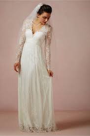 Matural V Neck Long Sleeves Empire Waist Floor Length Lace Applique With Veil Wedd Lace Wedding Dress With Sleeves Lace Dress With Sleeves Wedding Dresses Lace