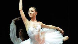 Eleonora abbagnato doppiatrice d'eccezione in ballerina. Eleonora Abbagnato Fa Un Annuncio Che Sconvolge Tutto Il Mondo Della Danza