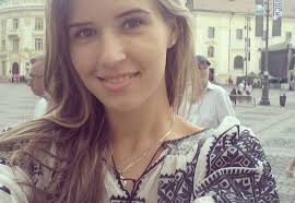 Cea mai frumoasă femeie din românia a fost desemnată sâmbătă seara, la piteşti. Cea Mai Frumoasa Romanca La Miss Model Of The World